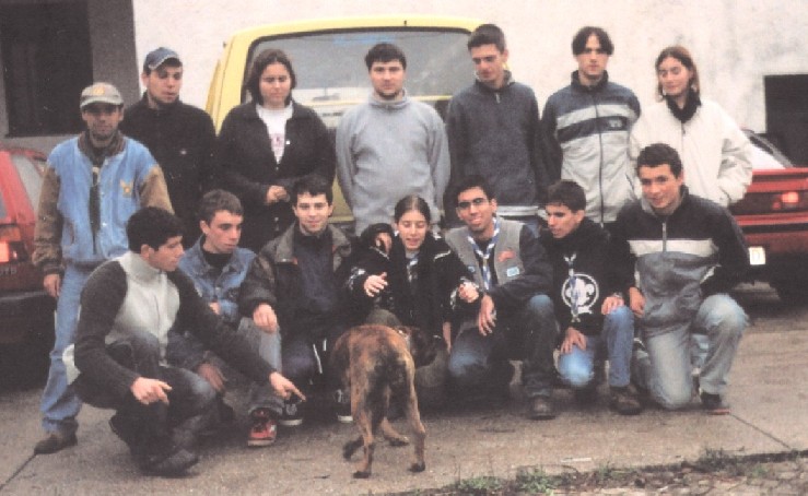 Grupo experimental no acantonamento da Serra da Lousã, em novembro de 2003